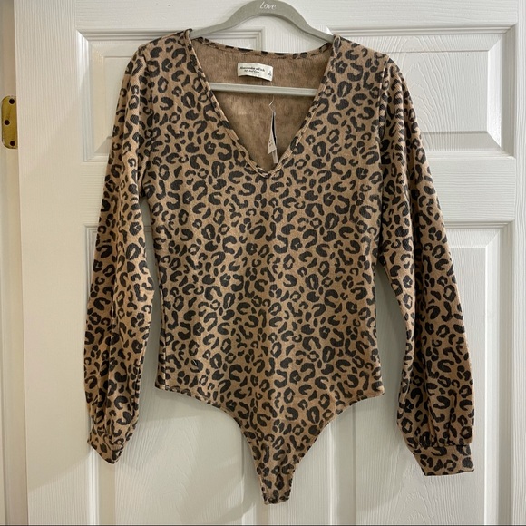 Abercrombie & Fitch Tops - Abercrombie & Fitch Leopard Cheetah Print Bodysuit